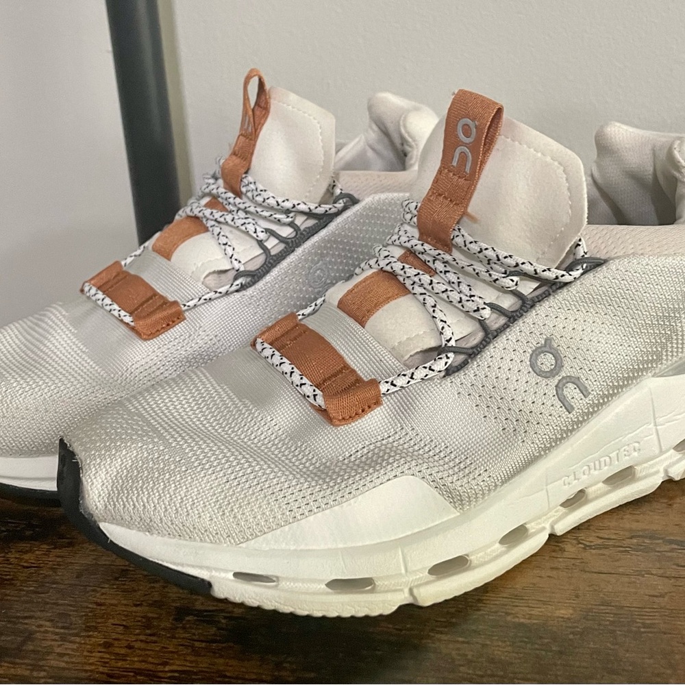 On cloud Sneakers